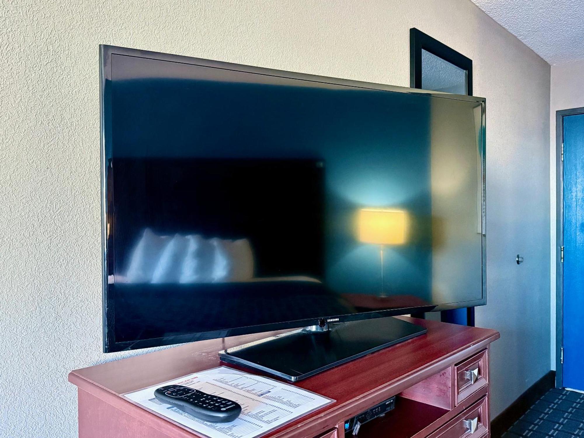 American Inn Cedar Rapids South Ngoại thất bức ảnh