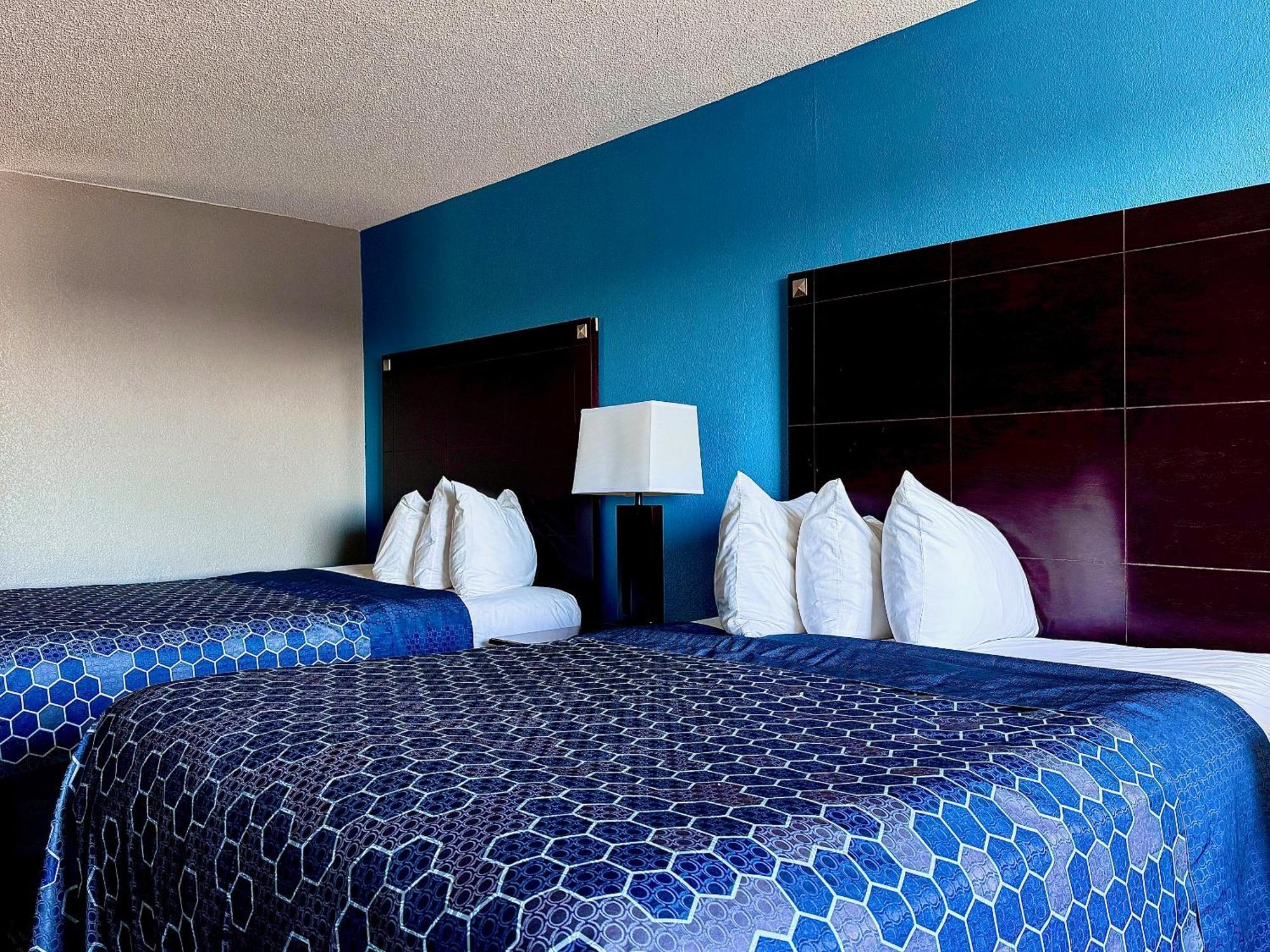 American Inn Cedar Rapids South Ngoại thất bức ảnh